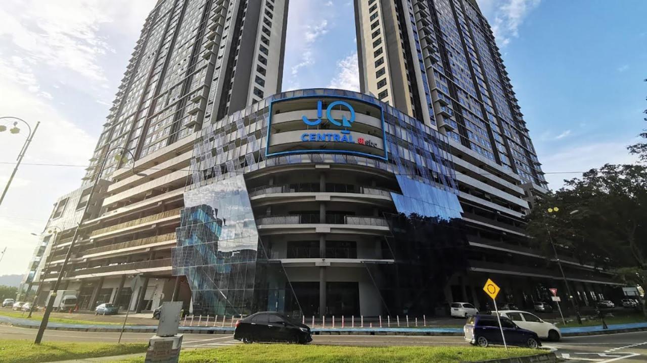 Jesselton Quay By Bunga Raya Homes 코타키나발루 외부 사진